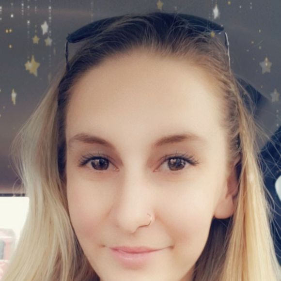 Meet the Posher Other - Meet your Posher, Megan